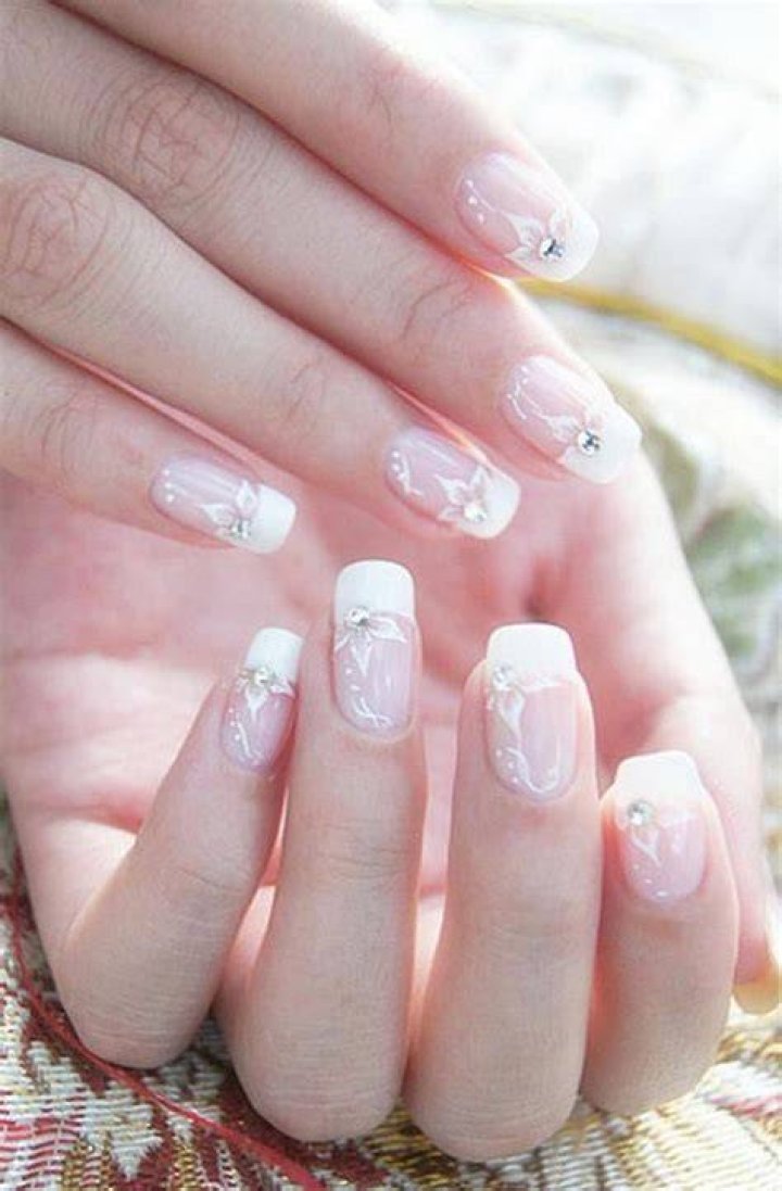 30 FairyLike Wedding Nails For Your Big Day