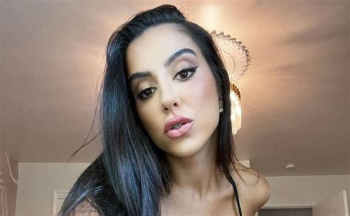 49 hot Lena the Plug photos rocking your world Viralphotoshoot
