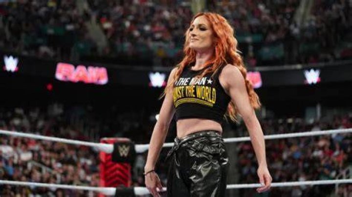 Becky Lynch's Net Worth 2024 How Much is Becky Lynch Worth? Unveiling
