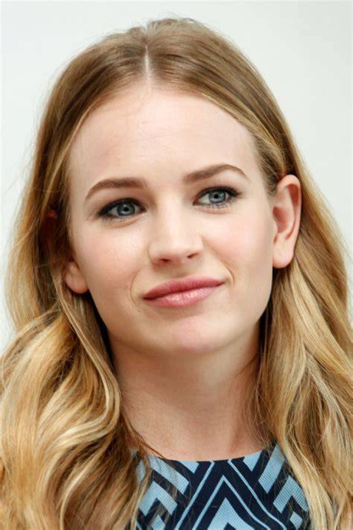 Britt Robertson Britt robertson, Robertson, Beauty
