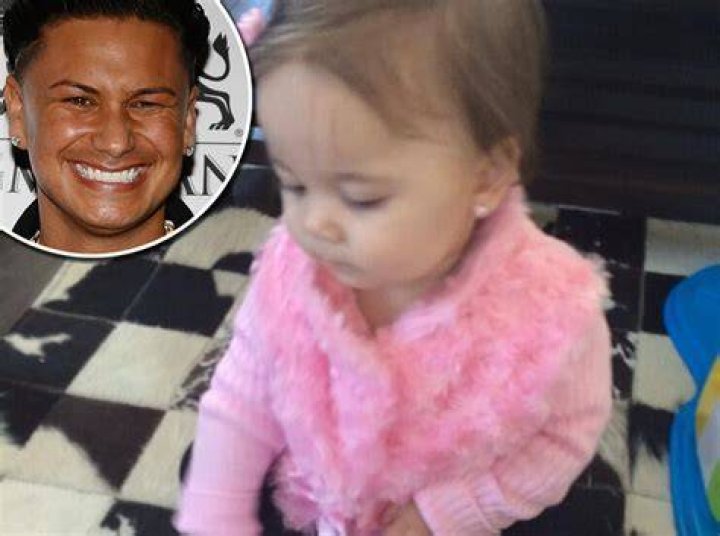 Cute Dad Alert! Pauly D Has a Tea Party With His Baby Daughter