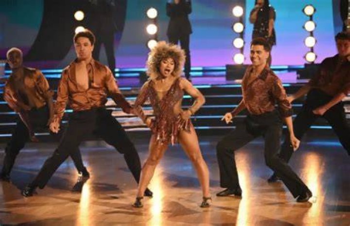 Dancing with the Stars' Milo Manheim on Having Mom Camryn in the