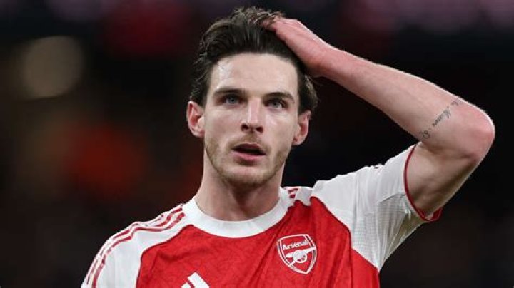 Declan Rice's dad holds talks with Man United over summer move