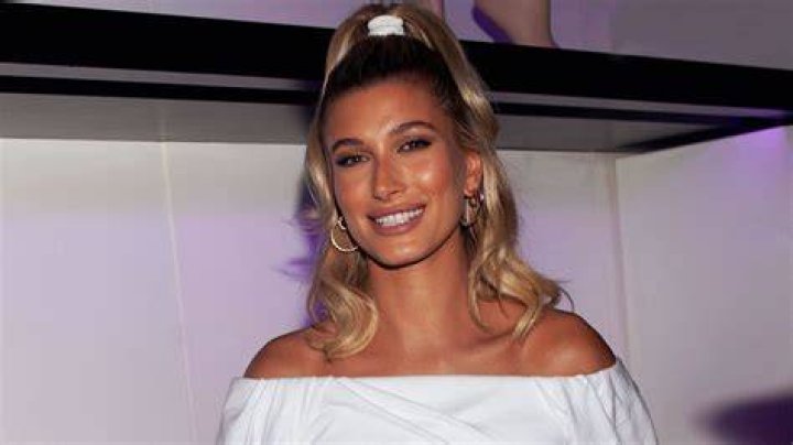 Hailey Baldwin Addresses the Rumors That She Married Justin Bieber