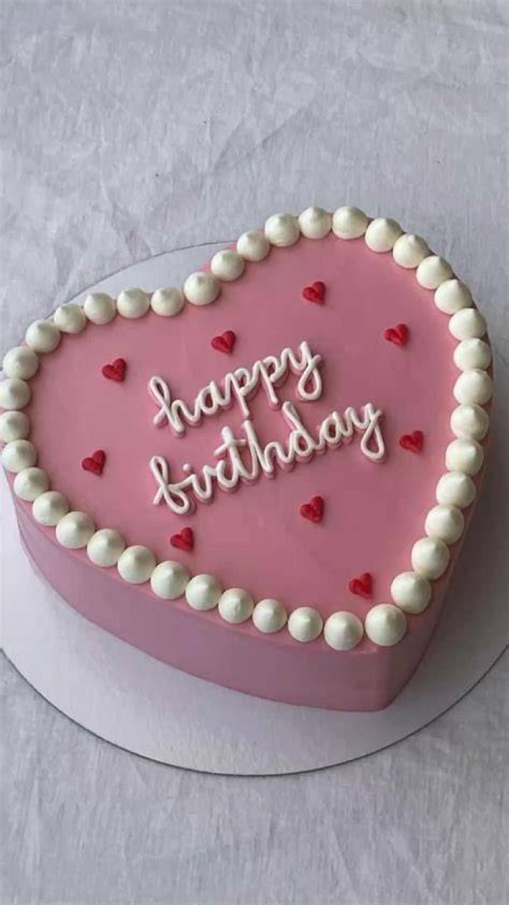 Heart Shape Happy Birthday Cake For Dear Husband Wife