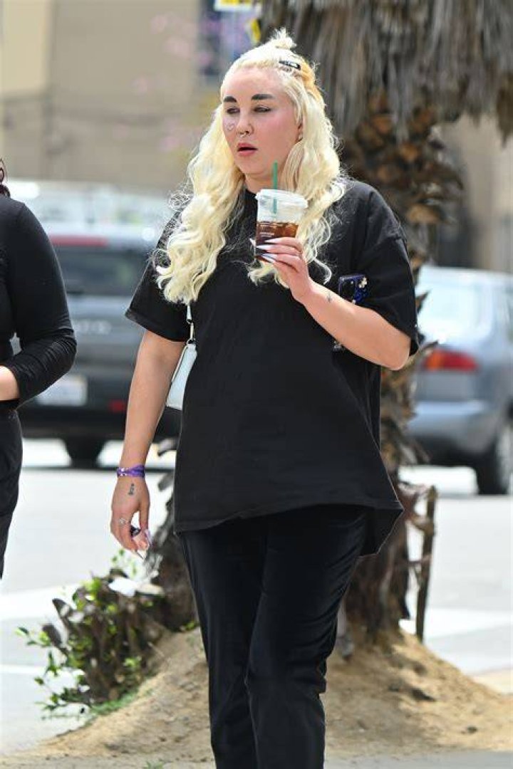 Is Amanda Bynes Roaming The Streets Again?