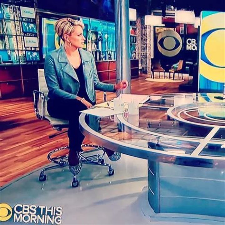 Jamie Yuccas CBS News, Bio, Wiki, Age, Height, Feet, Nationality, Husband, Divorce, Haircut