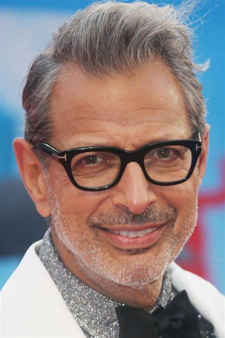 Jeff Goldblum's 'Capitol Studios Sessions' Debuts at No. 1 On Jazz