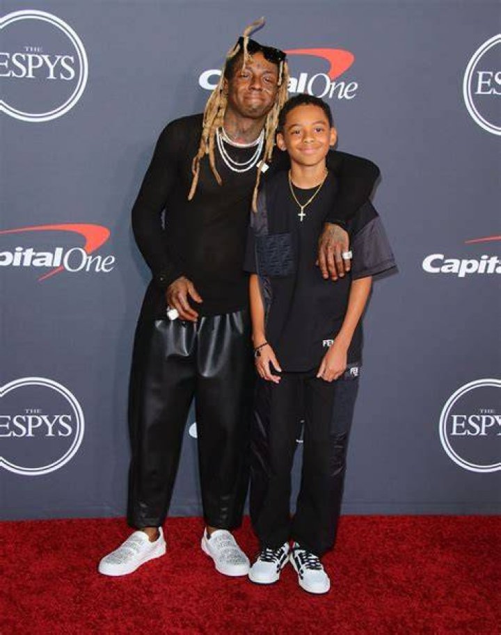 Lil Wayne and Son Kameron Carter at the 2022 ESPYs POPSUGAR Celebrity UK