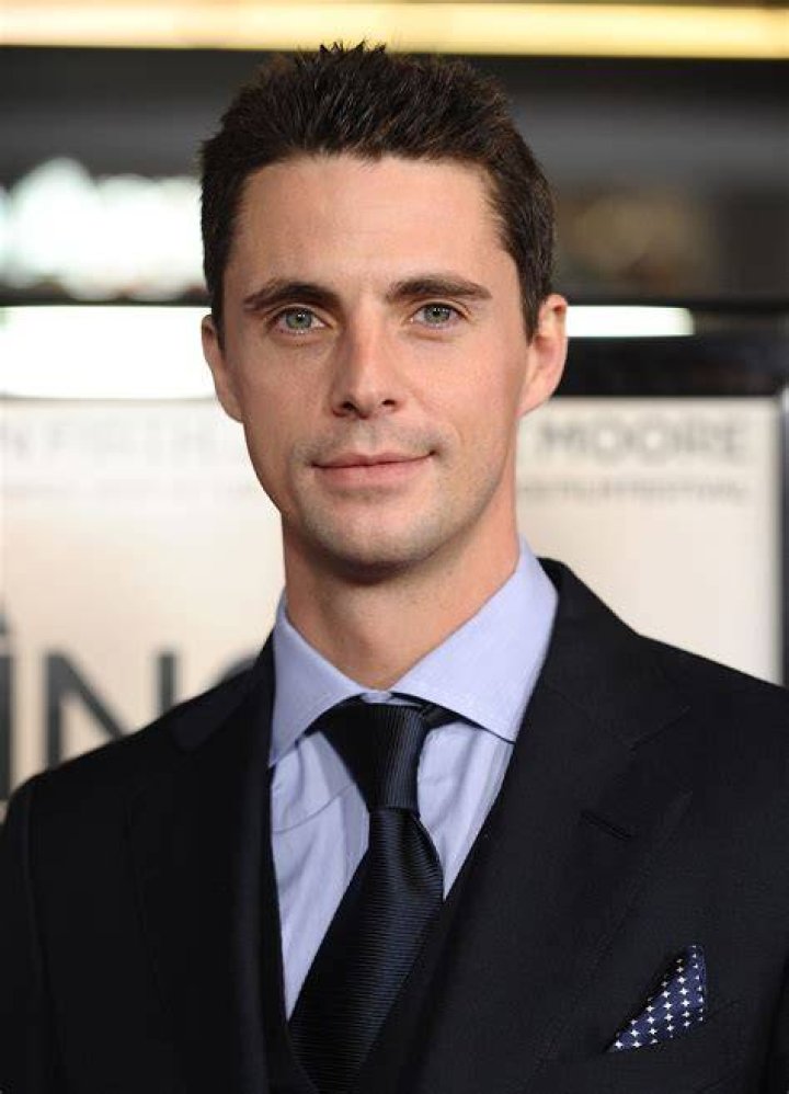 Matthew Goode drew a bath for you, Karen Cooper A discovery of witches, Mathew goode