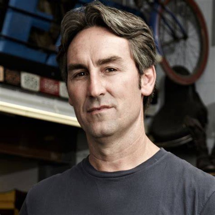 Mike Wolfe Endures Tragic Loss on ‘American Pickers’ Top News