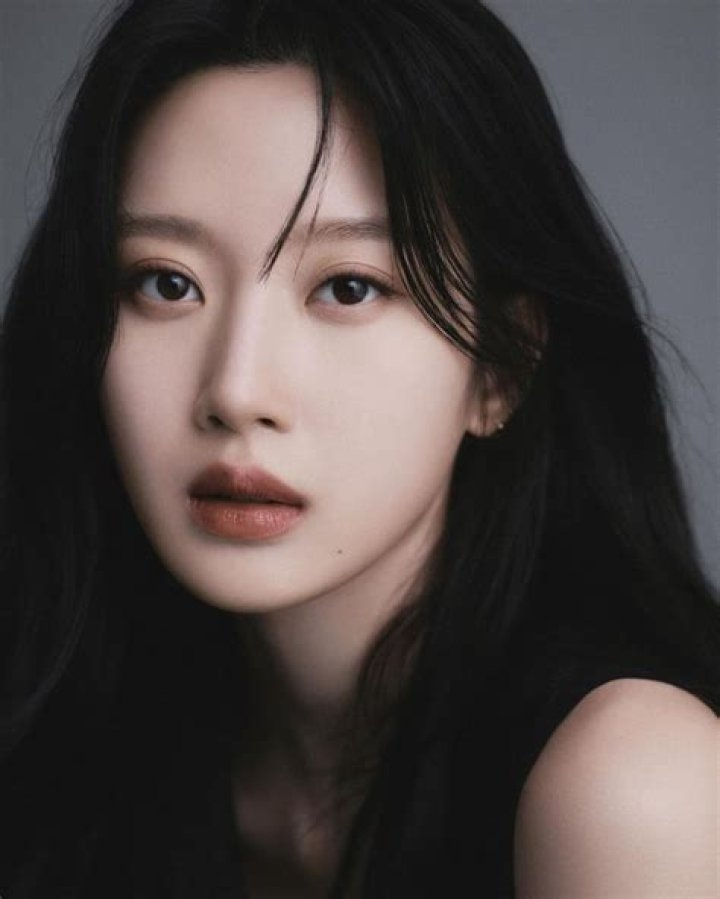 Moon Ga Young Opens Up About Her “True Beauty” Character “It Took Time