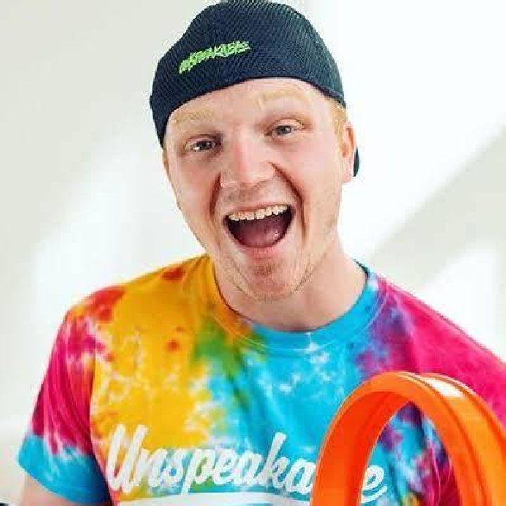 Nathan (Unspeakable YouTuber) bio net worth, age, girlfriend, wiki
