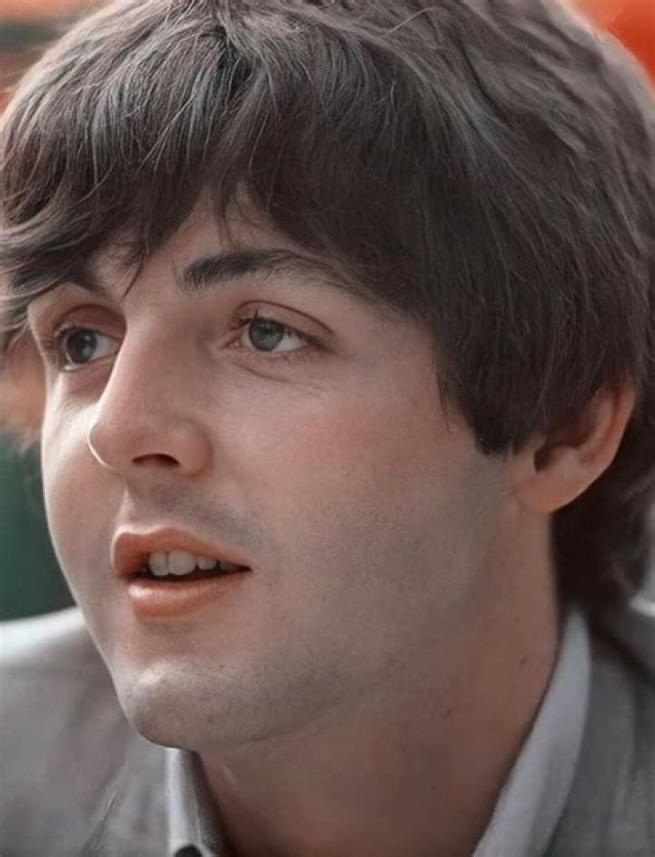 Pin en Paul mccartney?