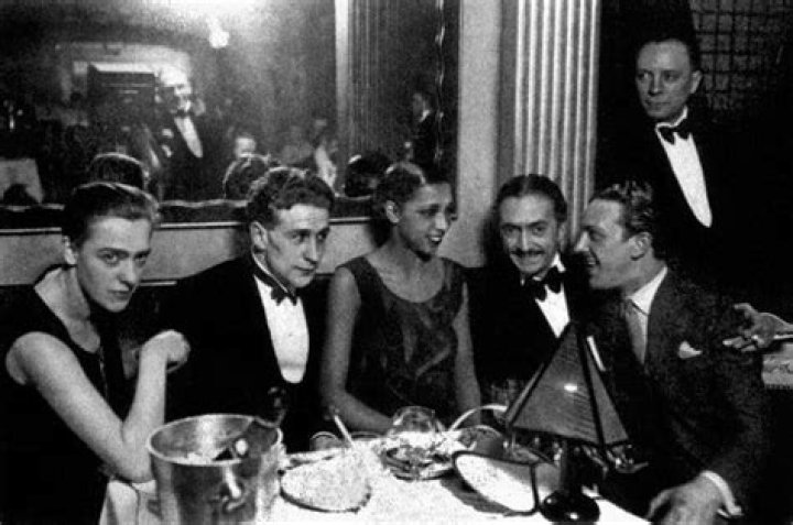 Roaring 20s Celebrations What Partying Was Like in the 1920s solosophie