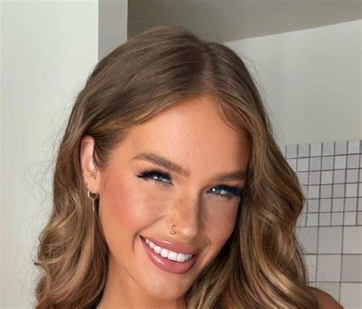 Ski Bri Wiki, Biography, Height, Weight, Age, Bikini Photos, Boyfriend, Career, Education
