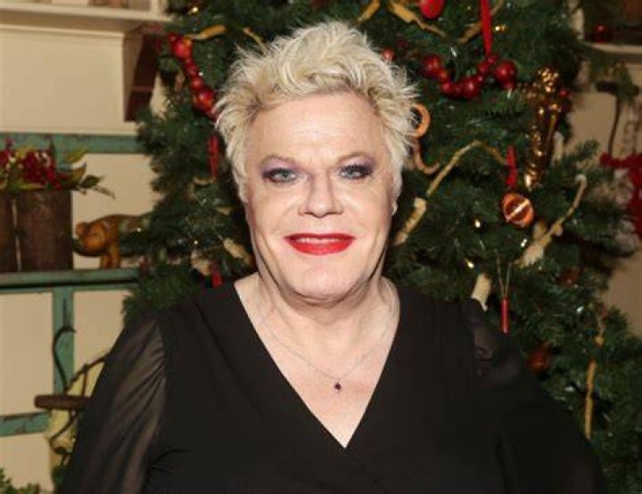Suzy Eddie Izzard sets record straight on names and pronouns