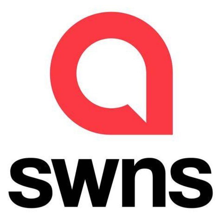 transtwinside241658 SWNS