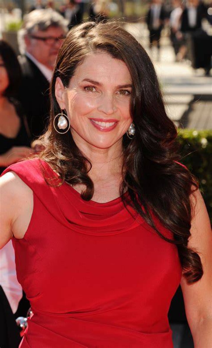 What happened to Julia Ormond? Daughter, Husband, Net Worth