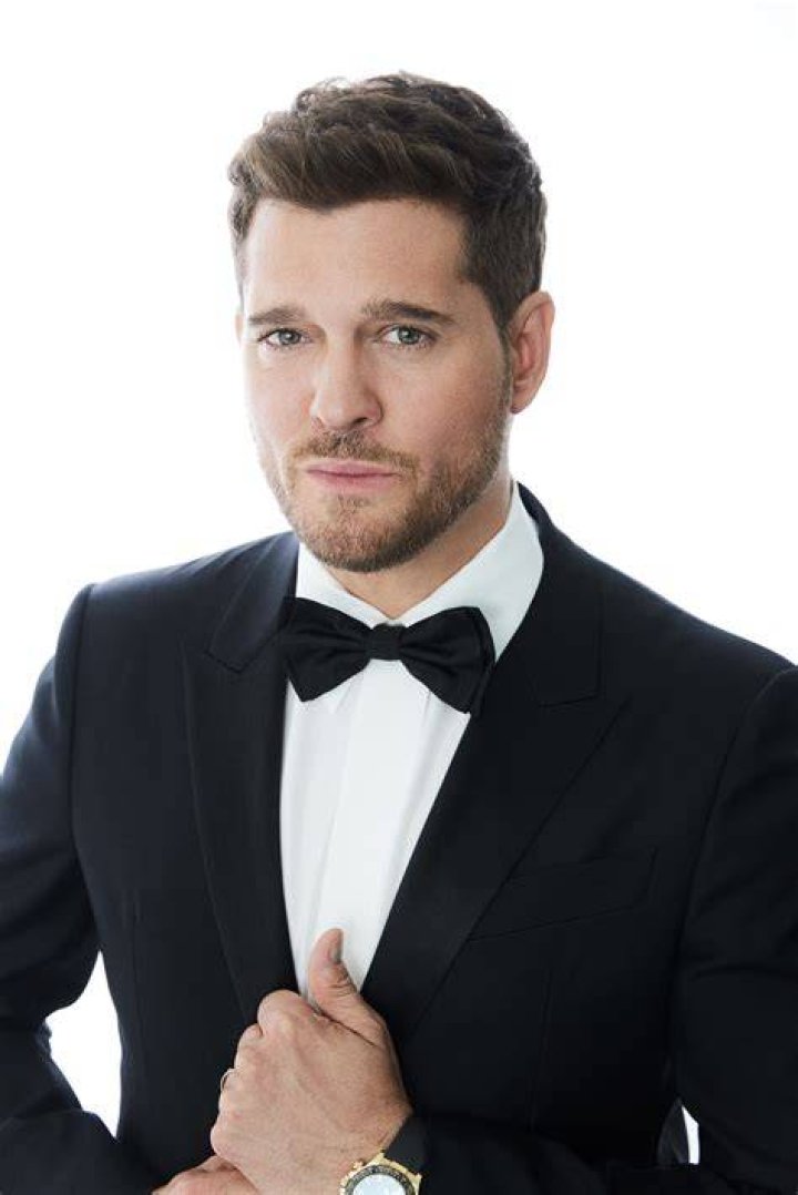 Who is Michael Buble's wife?
