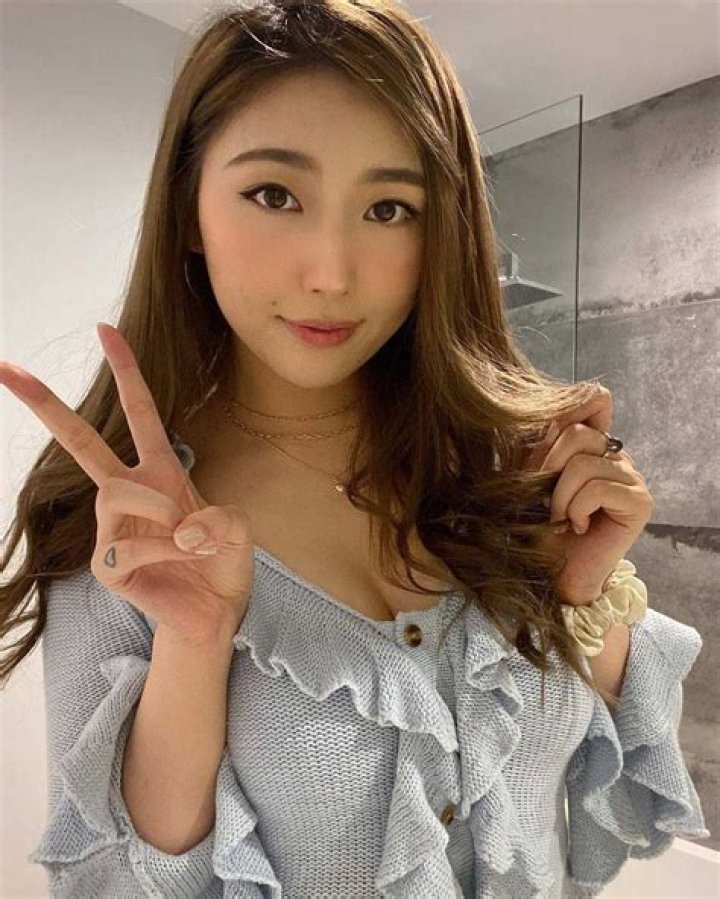 xChocoBars bio real name, ethnicity, relationship with DisguisedToast Tuko.co.ke